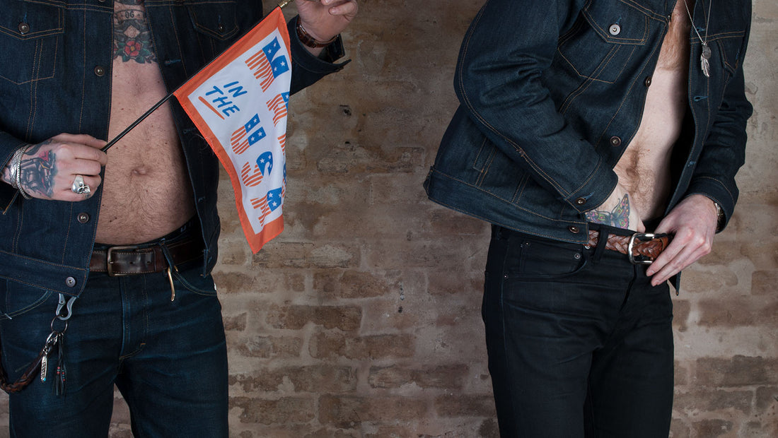 Pinky and brain wears denim!