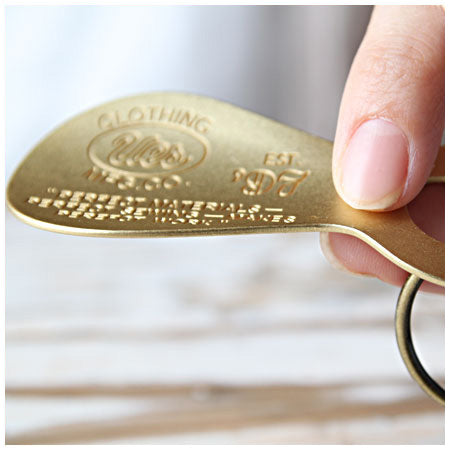 UES - Brass shoehorn keychain
