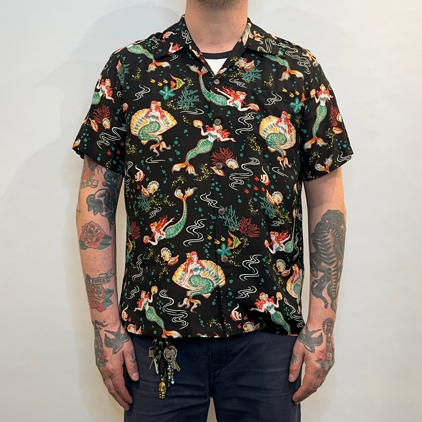 Micky Oye - Aloha Shirt Mermaids Black