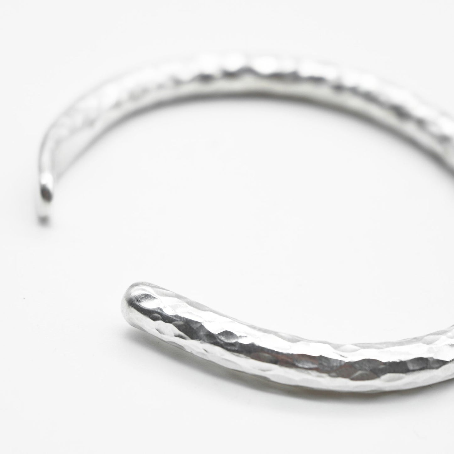 OGL - Bangle - Hammered Silver