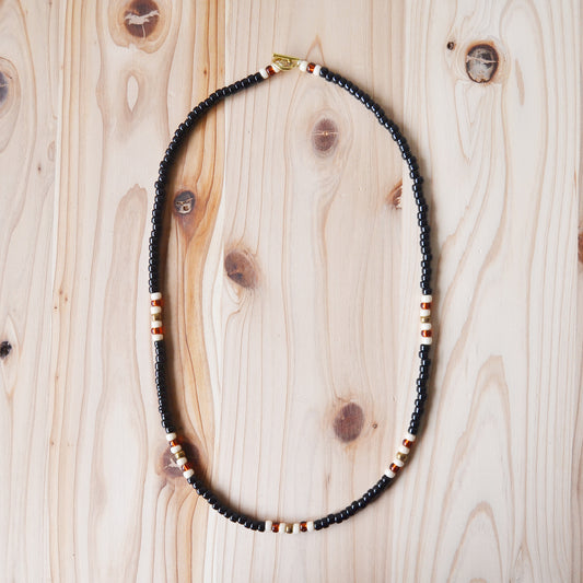 Kobashi Studio - Necklace Black/Off-White/Orange 5008
