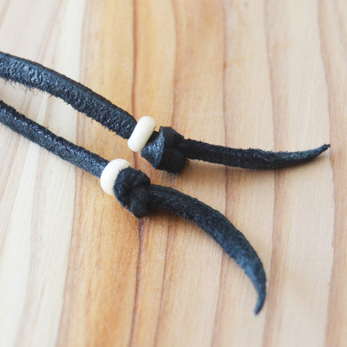 Kobashi Studio - Bracelet Brass/Black/Off-white 50G