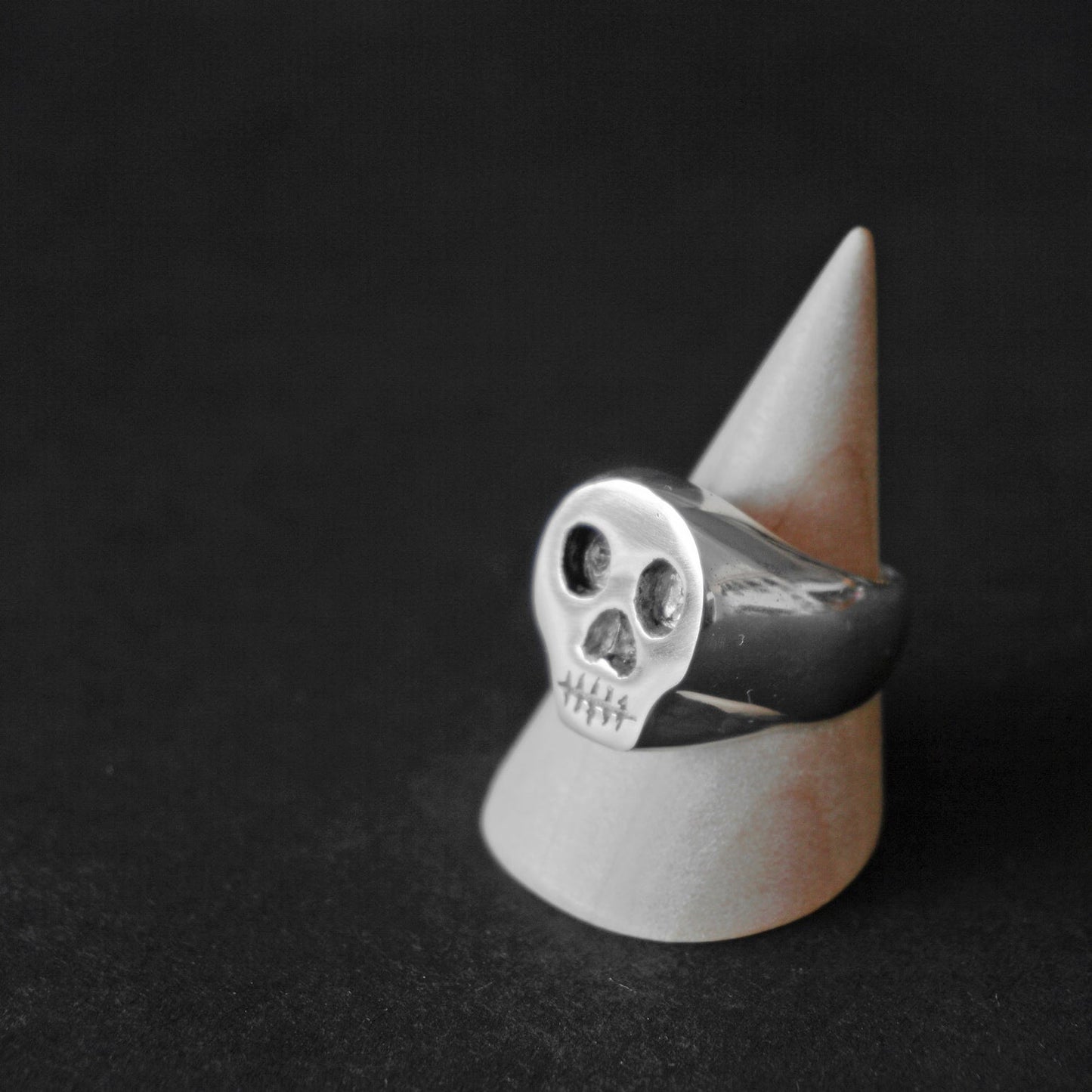 OGL - OBBI GOOD LUCK SKULL SILVER RING