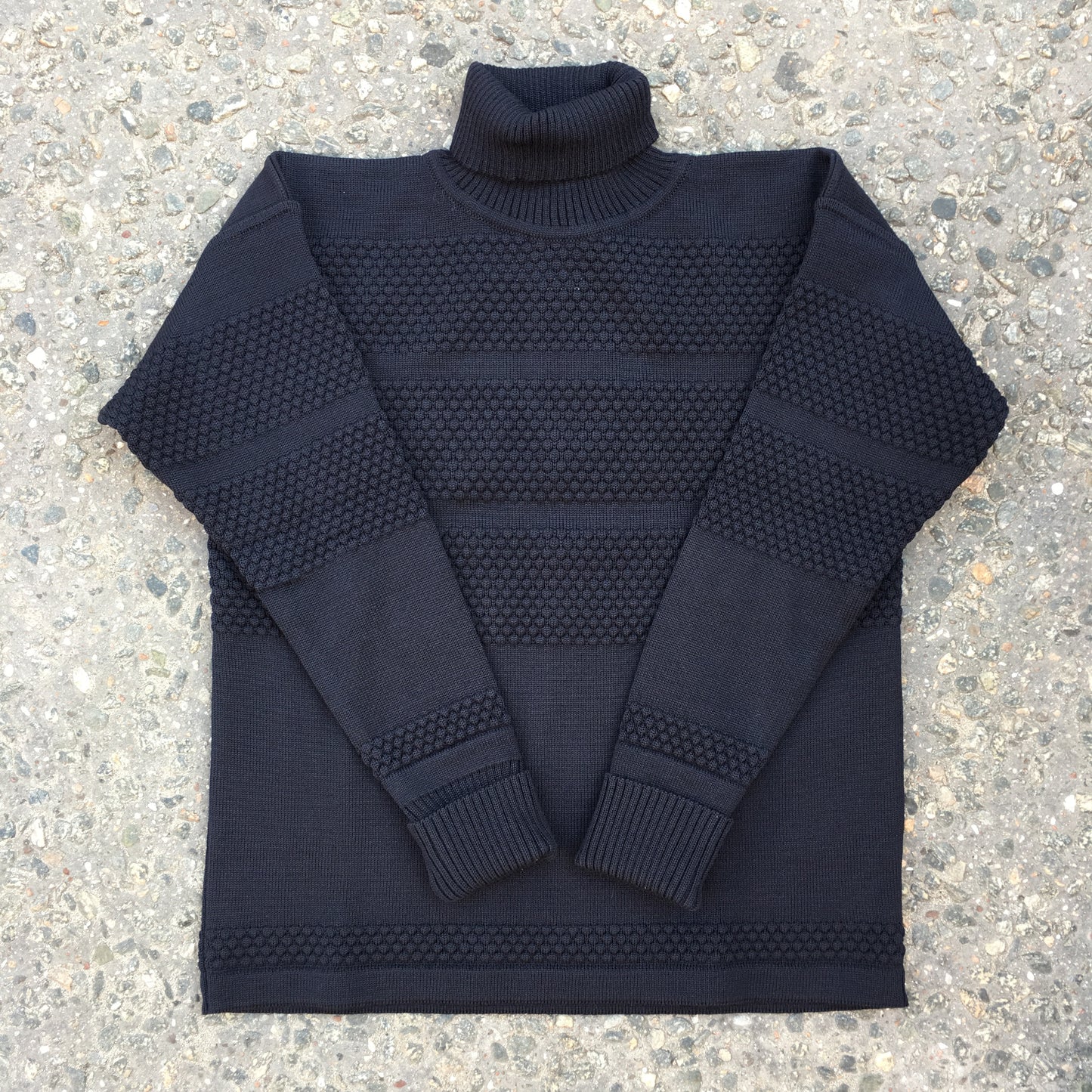 SNS - Fisherman Sweater (Navy blue)