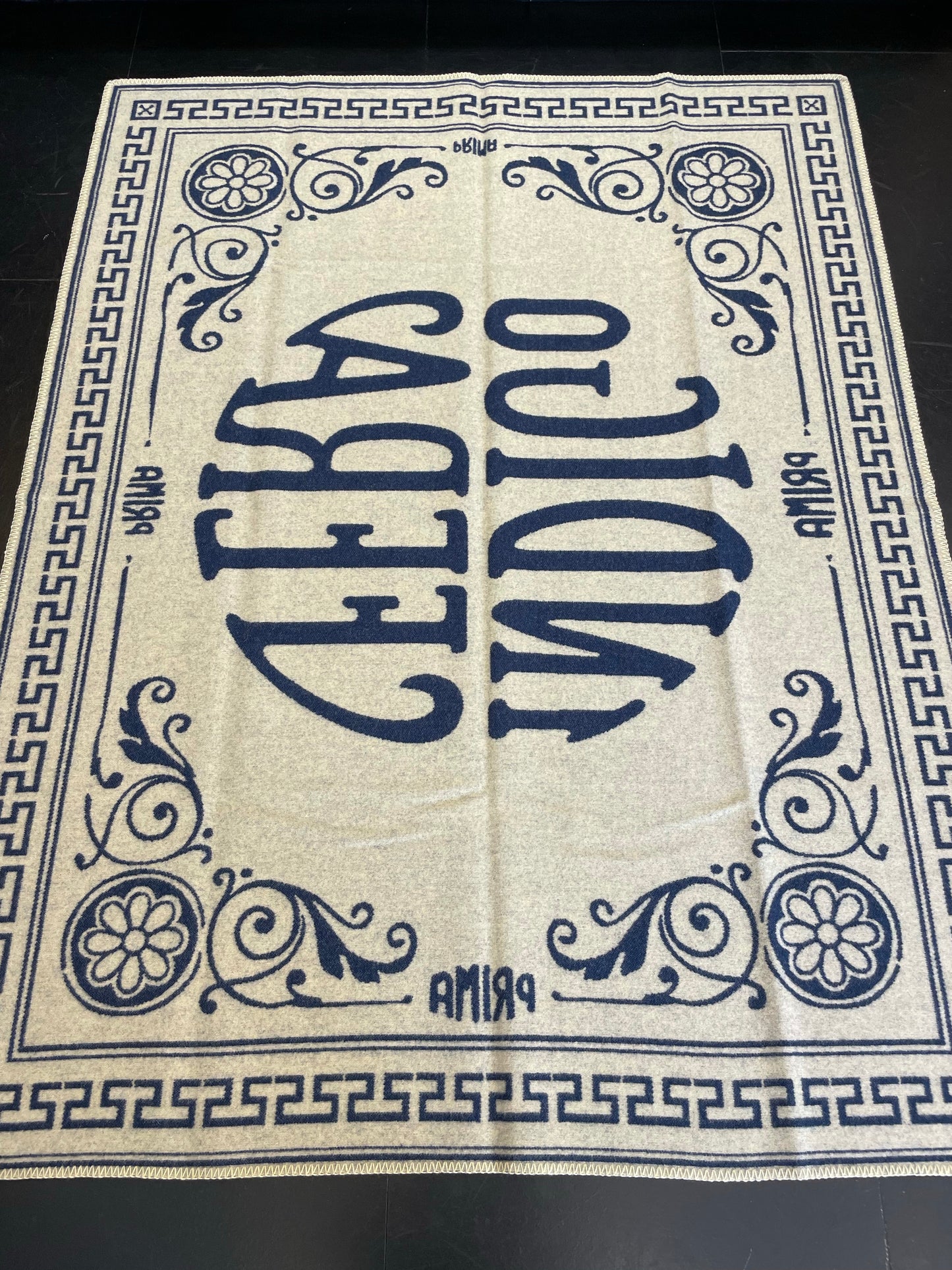 Indigofera - Logo Blanket (blue/off white)