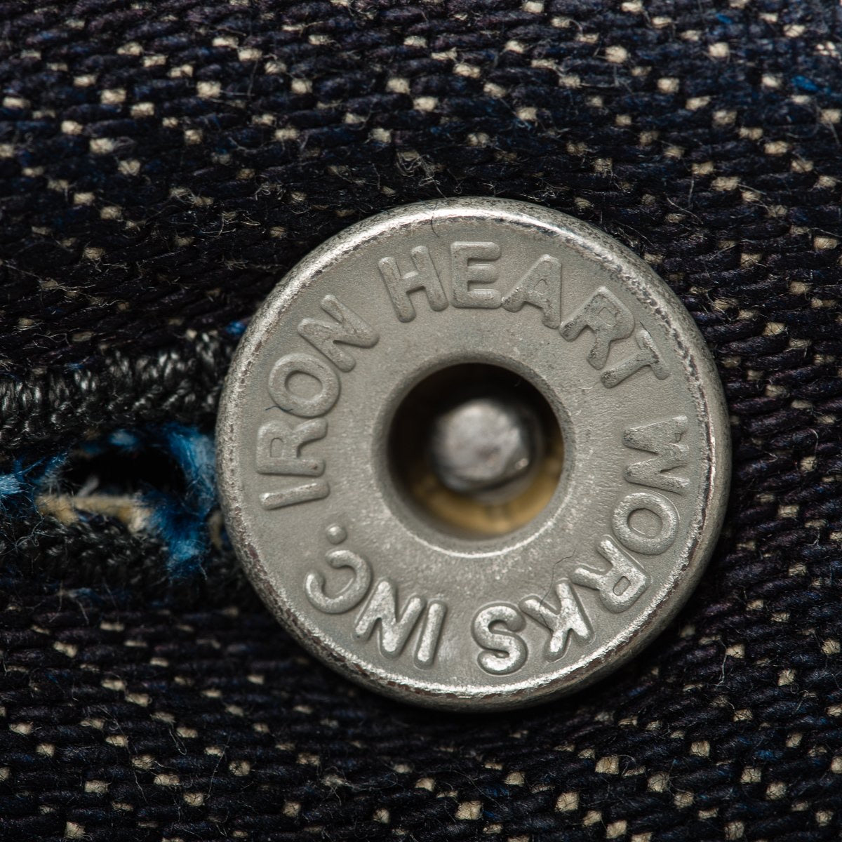 Iron Heart - 777S Indigo 21oz