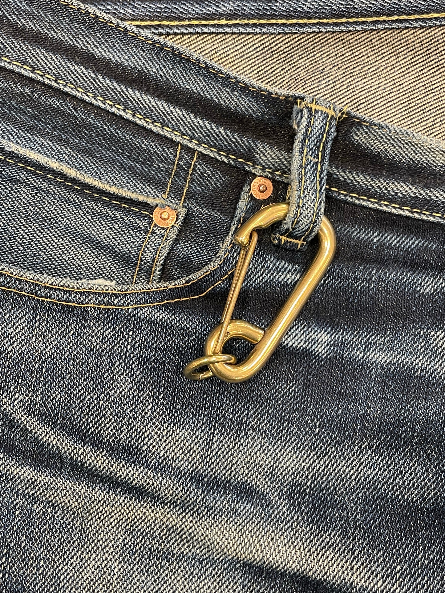 Kobashi Studio - Karabiner Large BR490