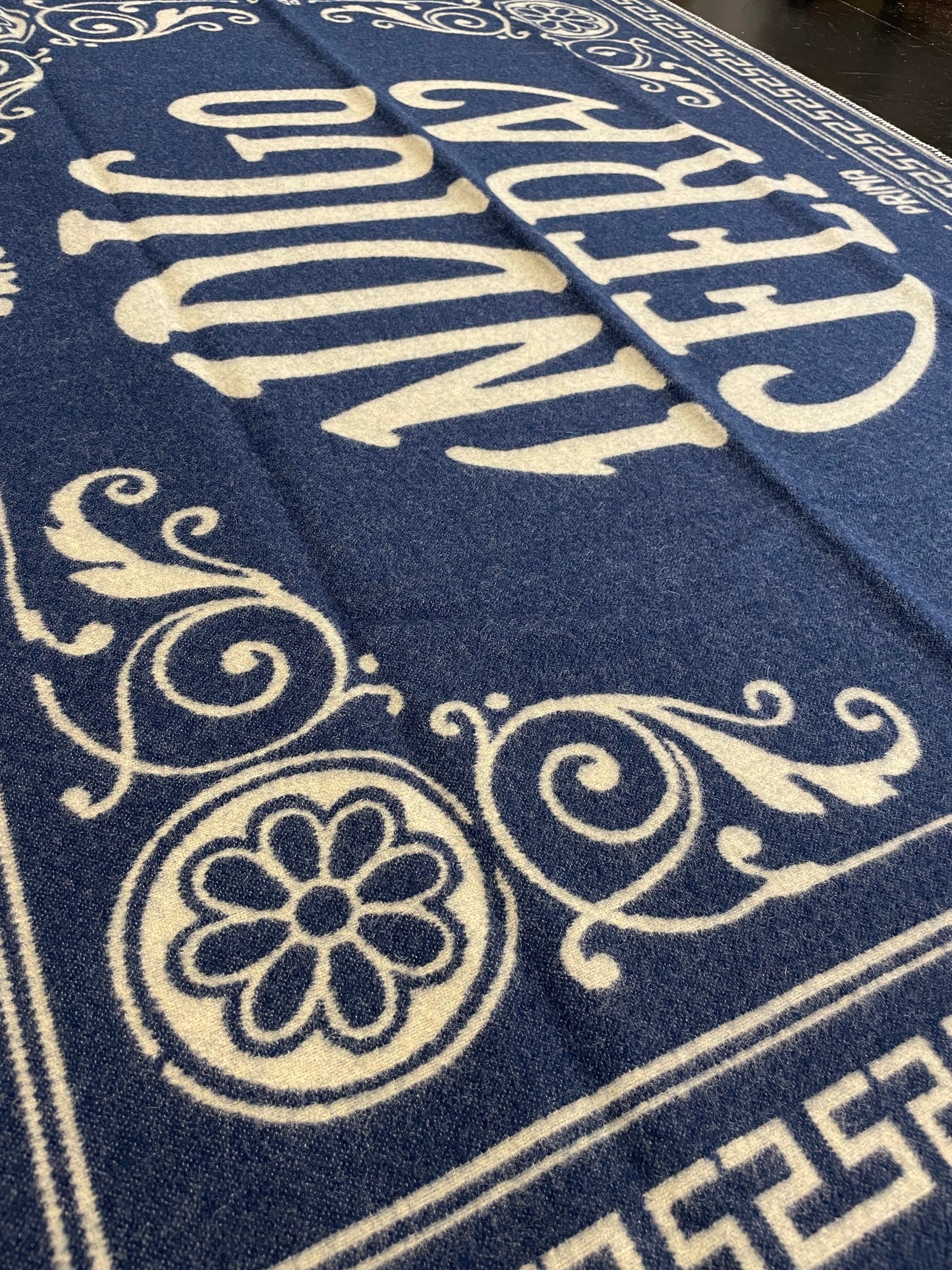 Indigofera - Logo Blanket (blue/off white)