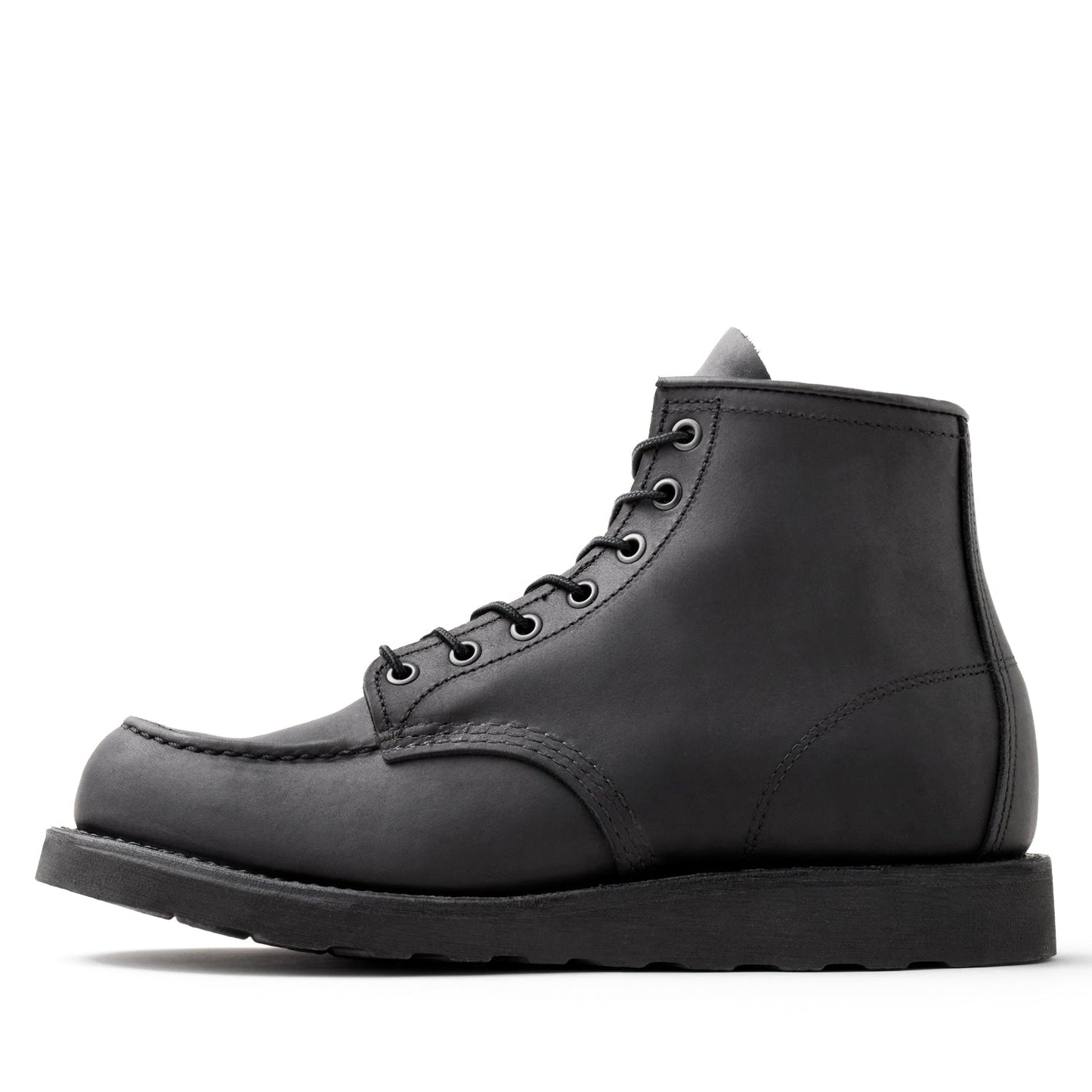 Red Wing - 8074- Classic Moc Toe (Black Harness)