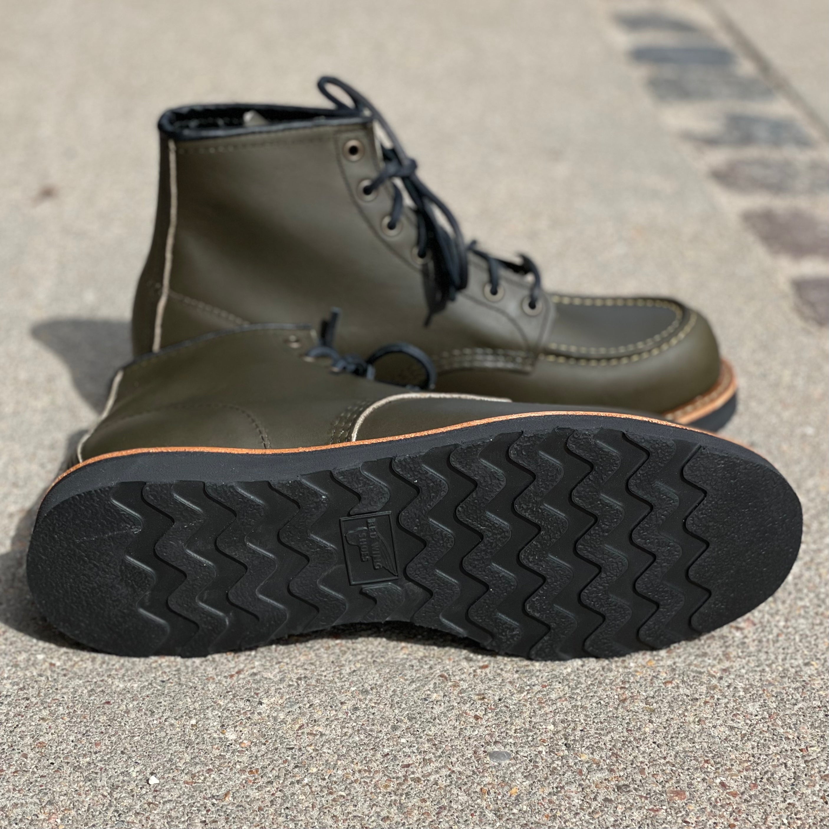 Red wing cooper on sale moc