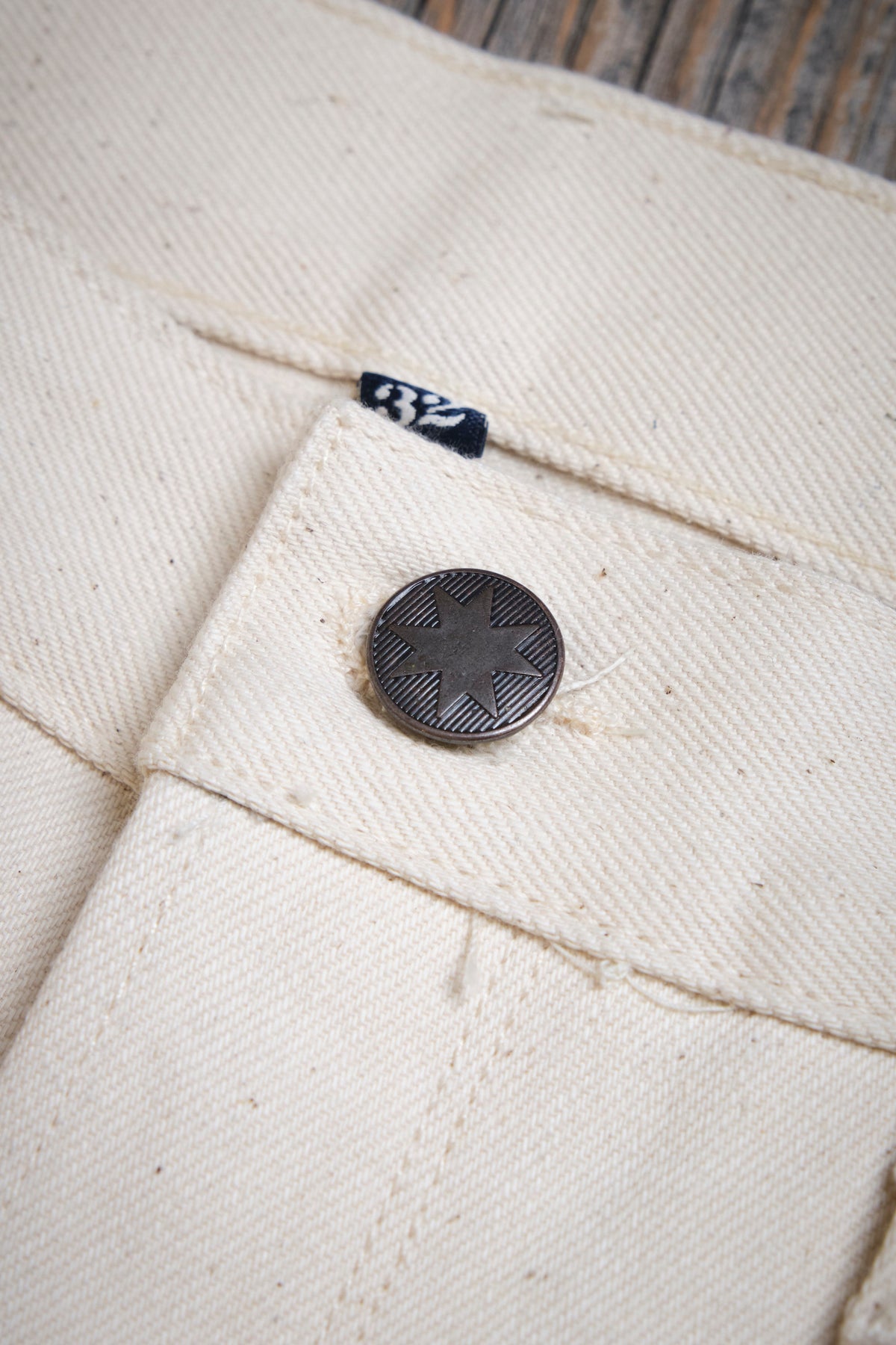 Freenote - Modesto Loose Ecru 14oz