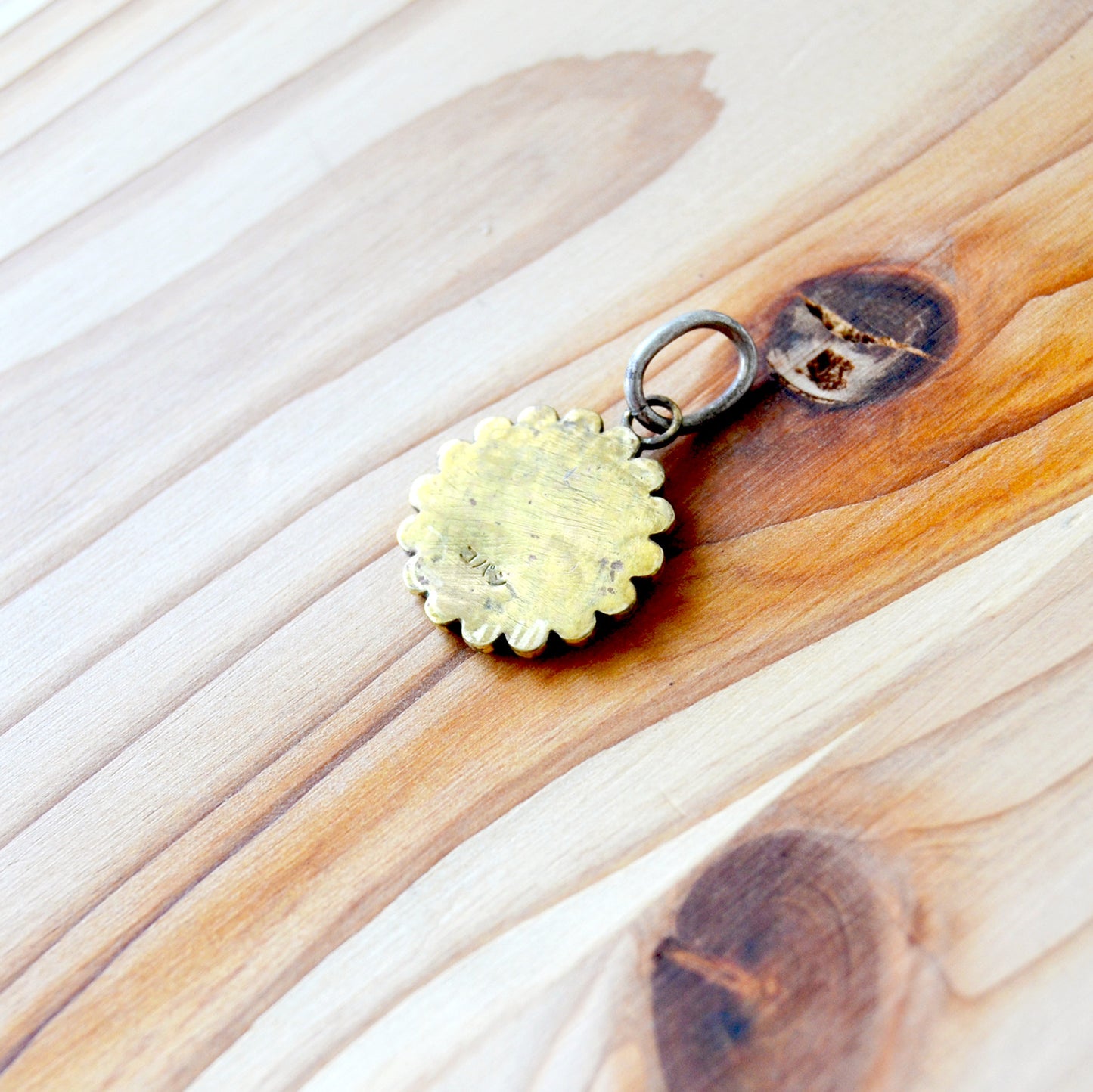 Kobashi Studio - Kikumon Charm Medium Brass Kc1700B