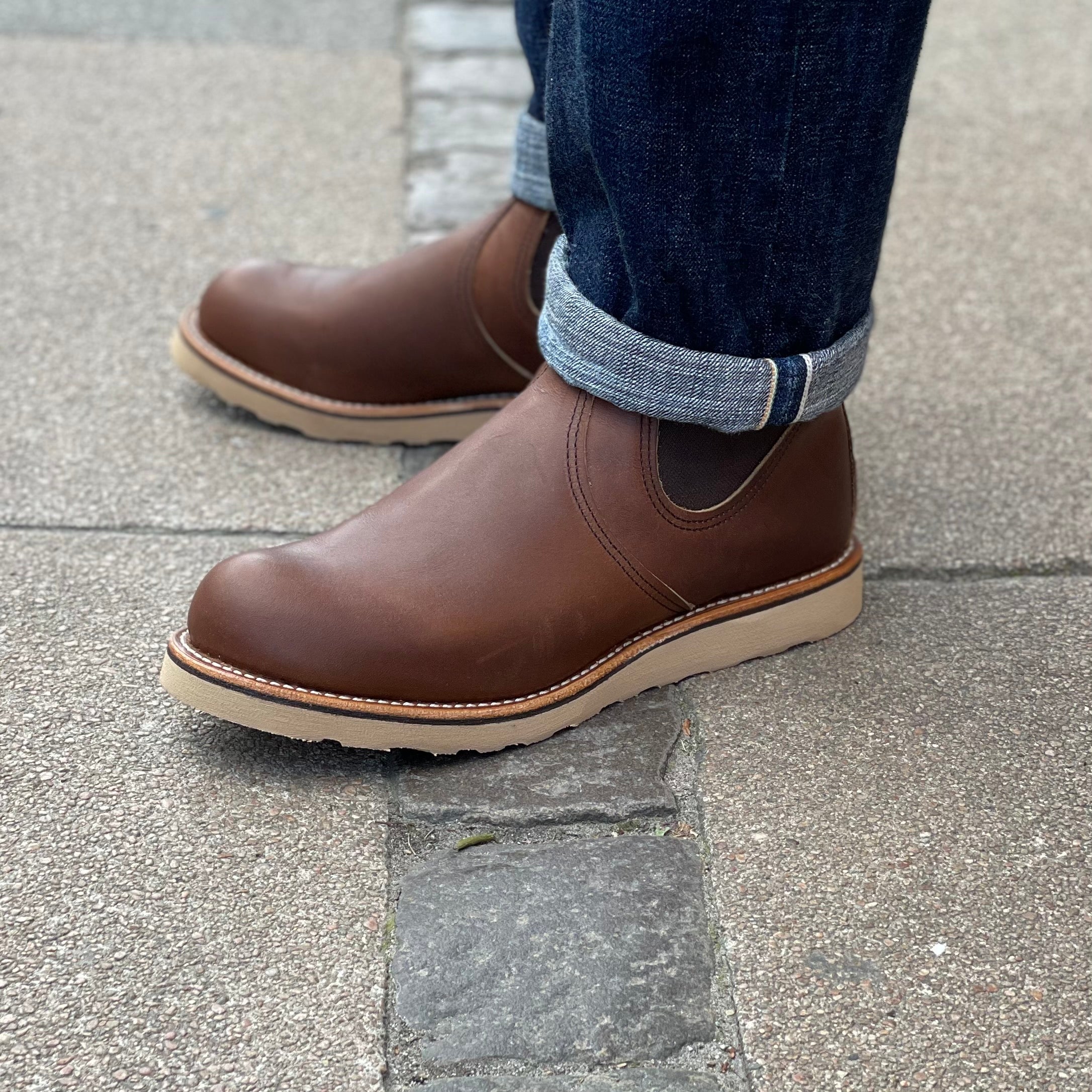 Red wing best sale heritage chelsea